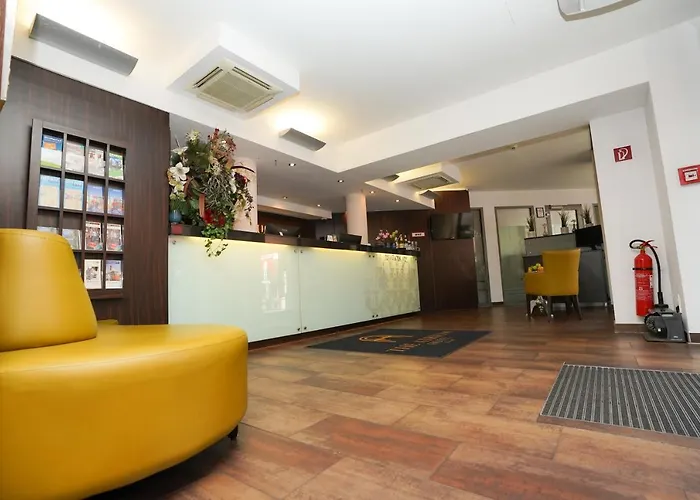 The Atrium Hotel
