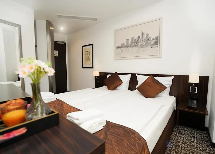 The Atrium Hotel