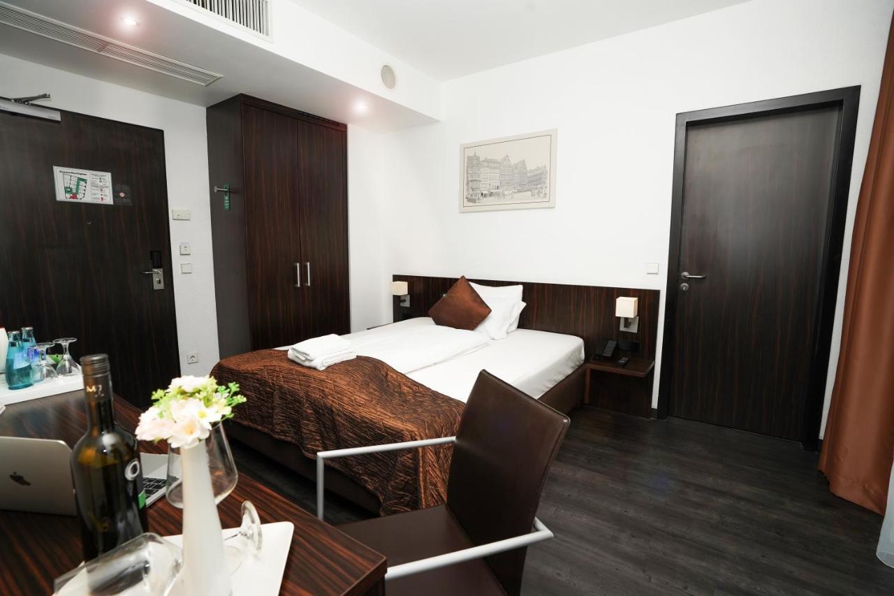 Hotel The Atrium 4*